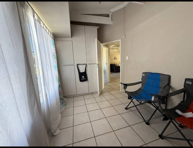 3 BEDROOM TOWNHOUSE FOR SALE IN WATERVAL EAST
